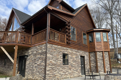 Black Bear Mountain Stone - Stone Veneer - Ledge Stone Rustic