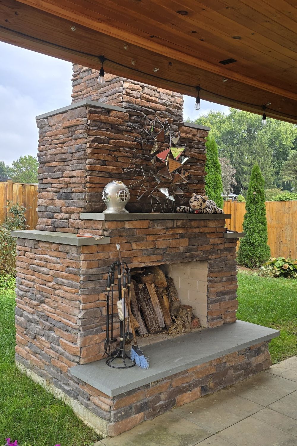 Black Bear Mountain Stone - Stone Veneer - Ledge Stone Sonoma