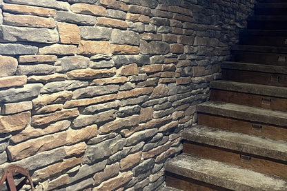 Black Bear Mountain Stone - Stone Veneer - Ledge Stone Sonoma