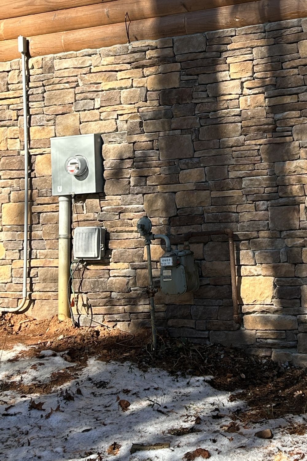 Black Bear Mountain Stone - Stone Veneer - Ledge Stone Tuscany