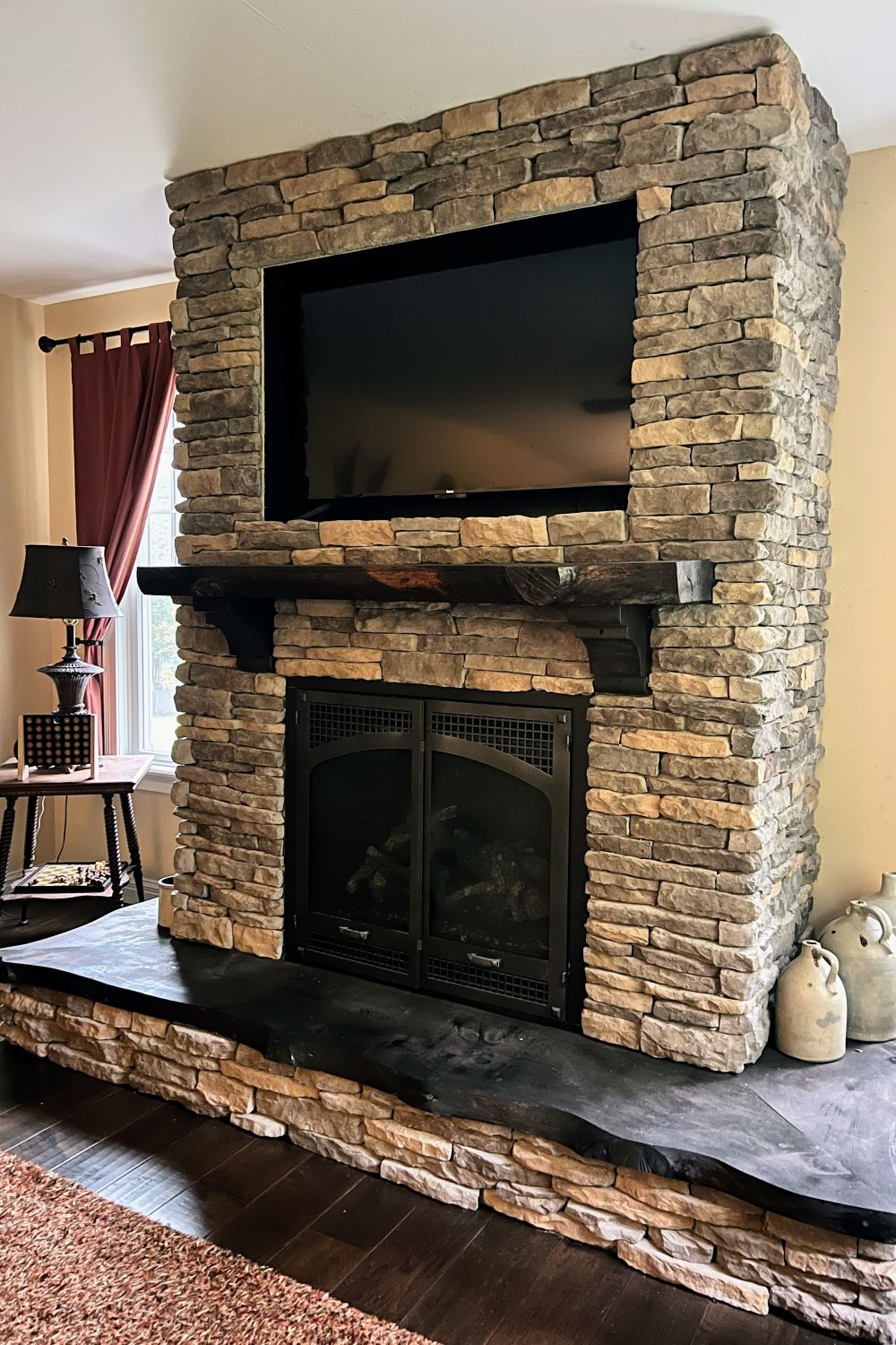 Black Bear Mountain Stone - Stone Veneer - Ledge Stone Tuscany