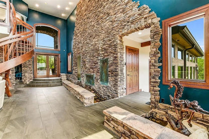 Black Bear Mountain Stone - Stone Veneer - Ledge Stone Tuscany