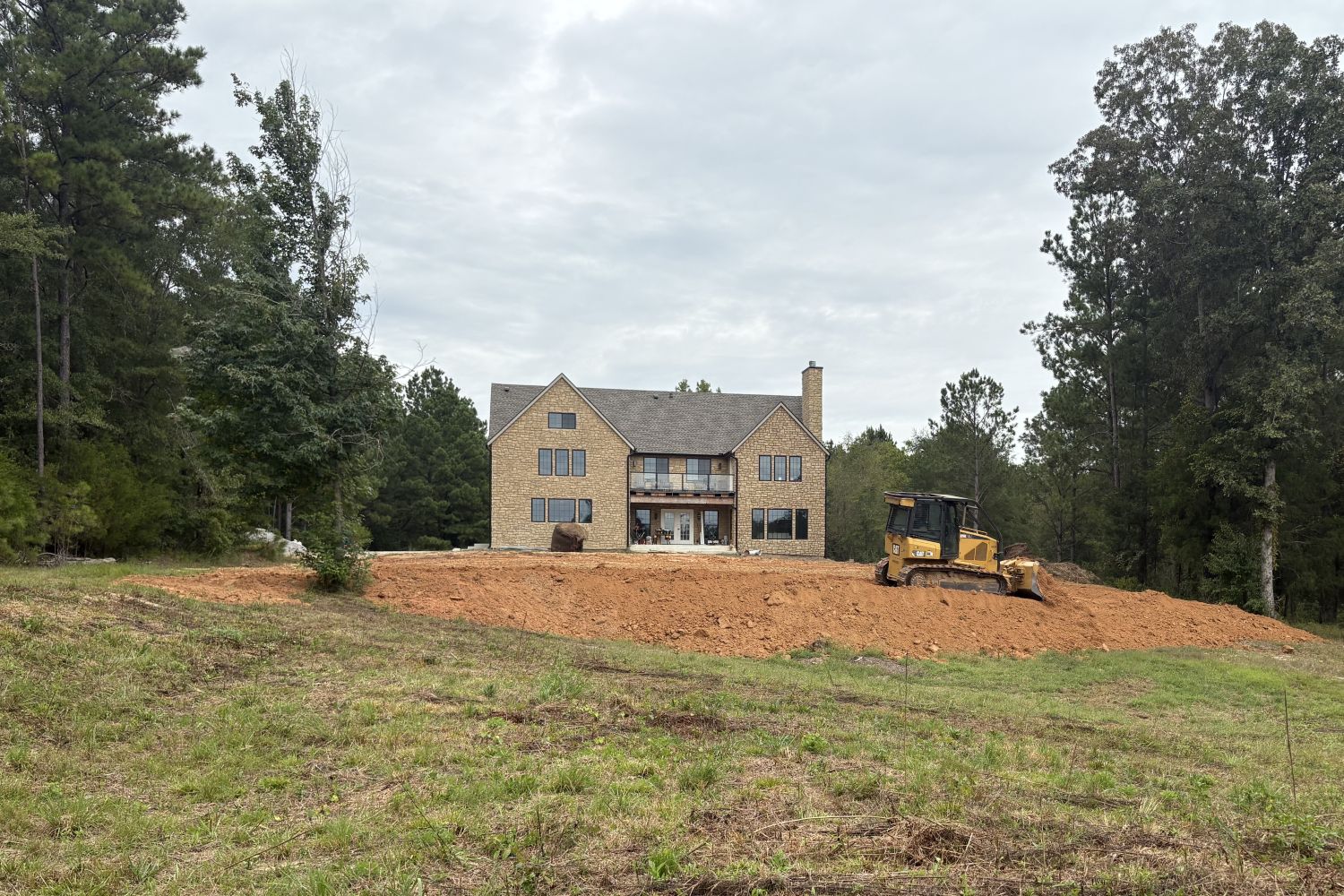 Black Bear Mountain Stone - Stone Veneer - Lime Stone Adaline