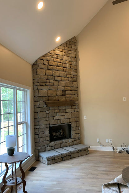 Black Bear Mountain Stone - Stone Veneer - Lime Stone Adaline