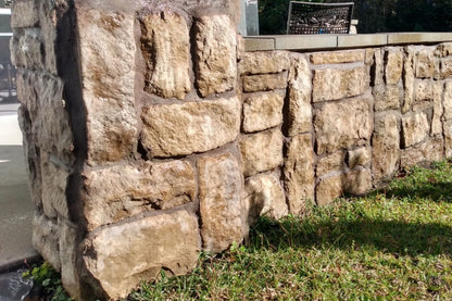 Black Bear Mountain Stone - Stone Veneer - Lime Stone Adaline
