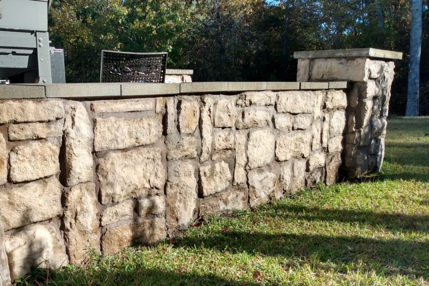 Black Bear Mountain Stone - Stone Veneer - Lime Stone Adaline