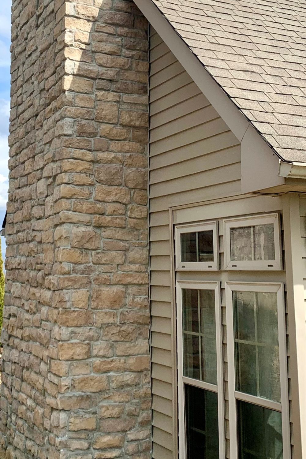 Black Bear Mountain Stone - Stone Veneer - Lime Stone Adaline