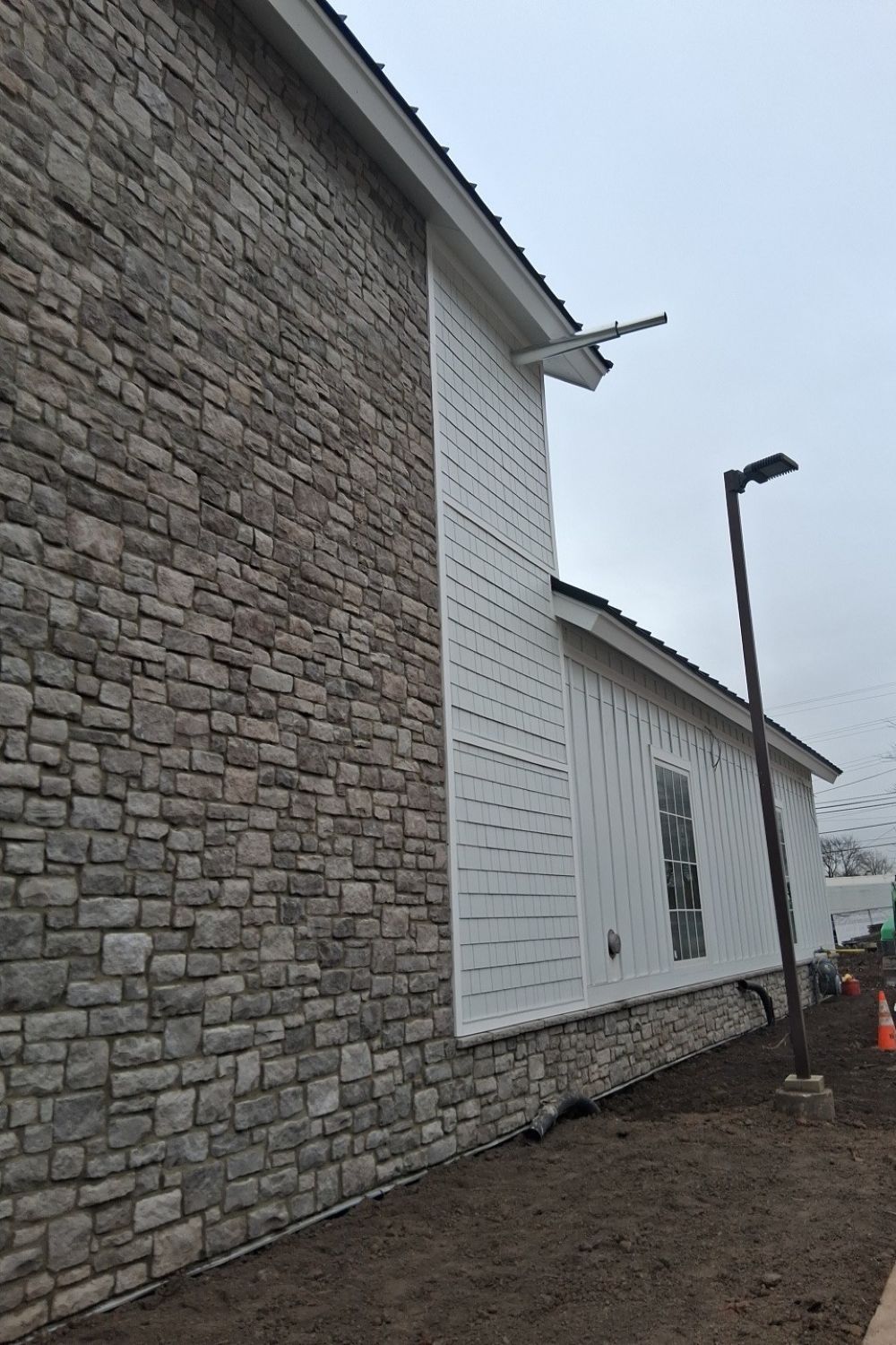 Black Bear Mountain Stone - Stone Veneer - Lime Stone Ash
