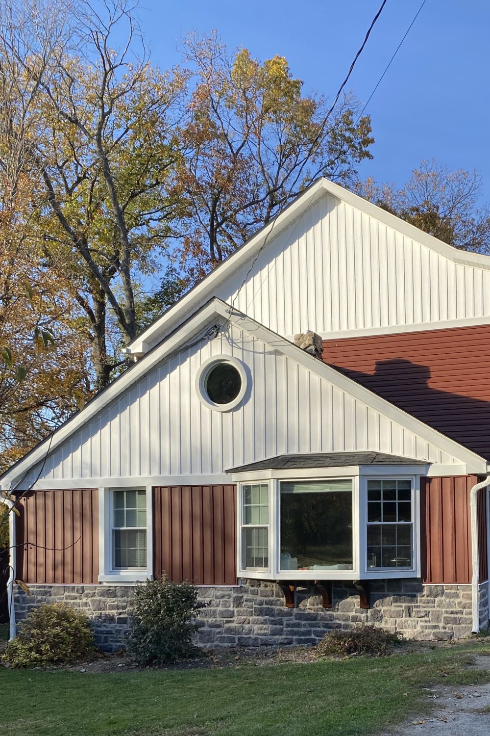 Black Bear Mountain Stone - Stone Veneer - Lime Stone Midnight