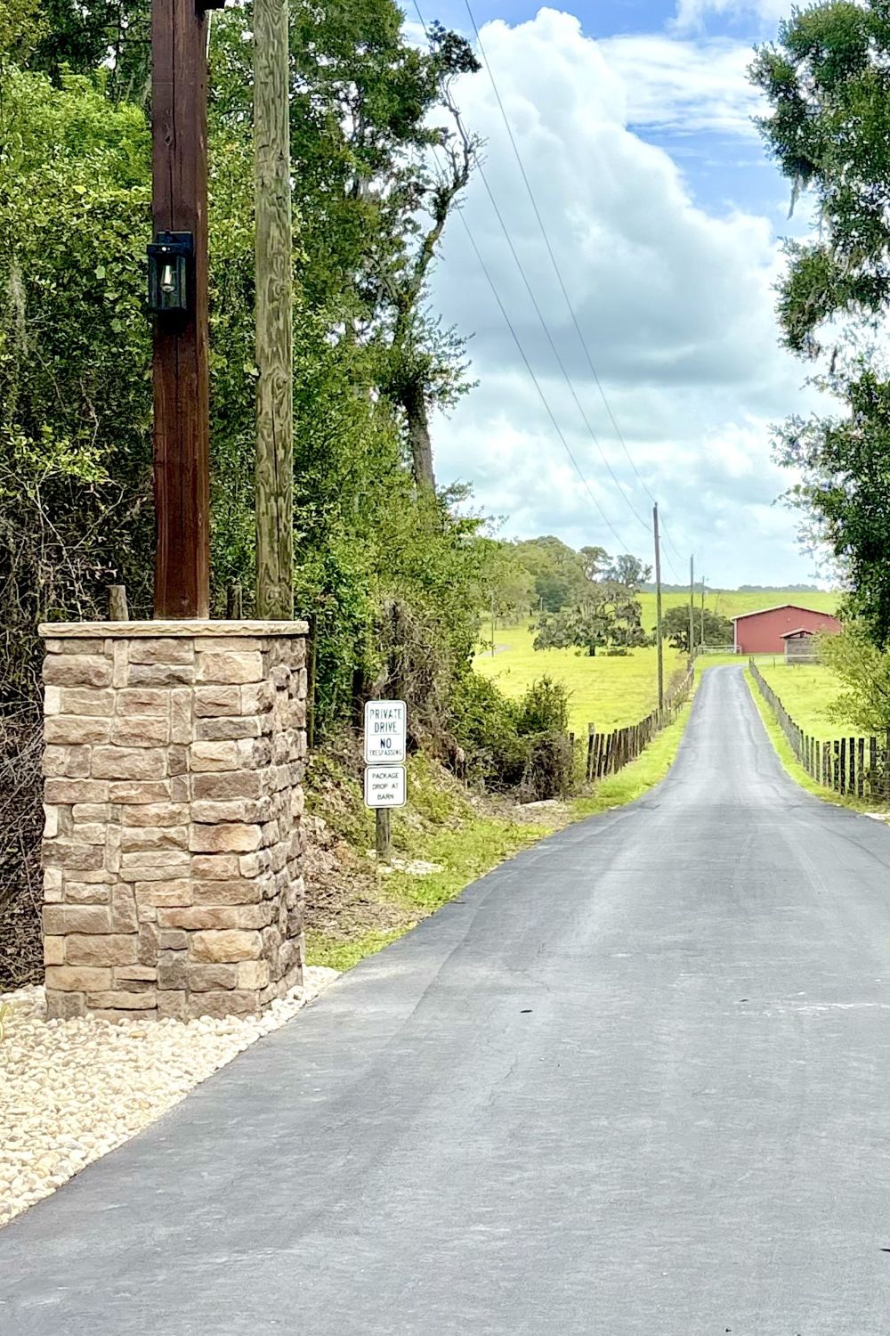 Black Bear Mountain Stone - Stone Veneer - Lime Stone Tuscany