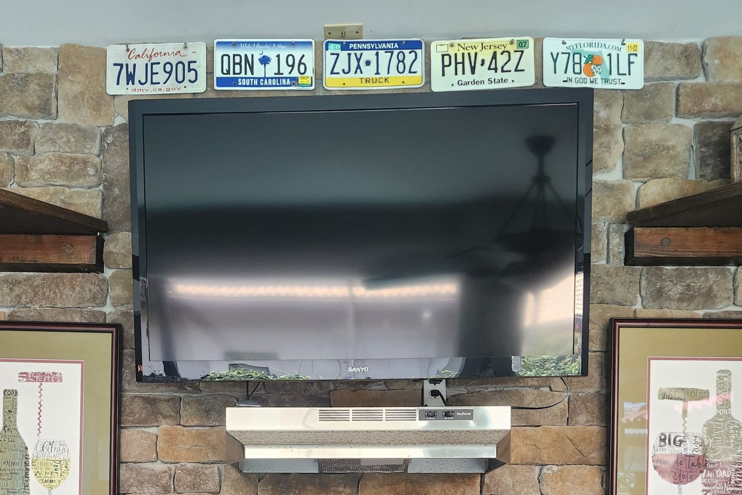 Black Bear Mountain Stone - Stone Veneer - Lime Stone Tuscany