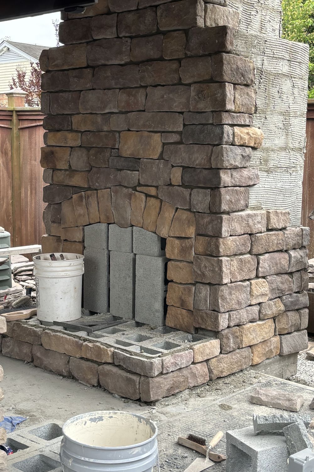 Black Bear Mountain Stone - Stone Veneer - Lime Stone Tuscany