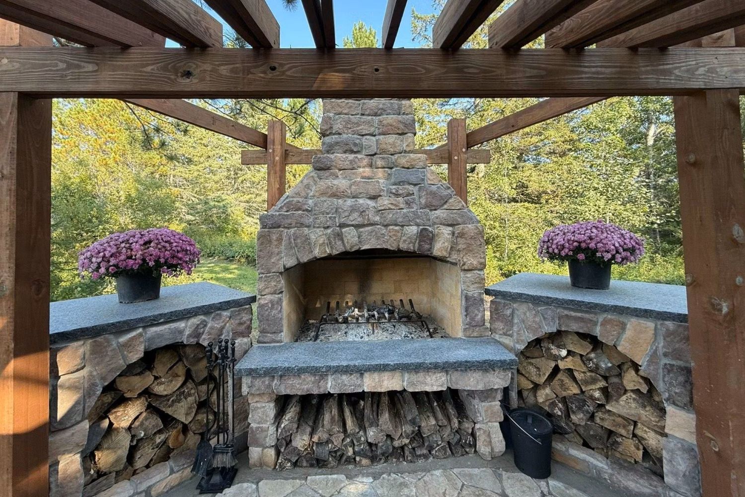 Black Bear Mountain Stone - Stone Veneer - Lime Stone Tuscany