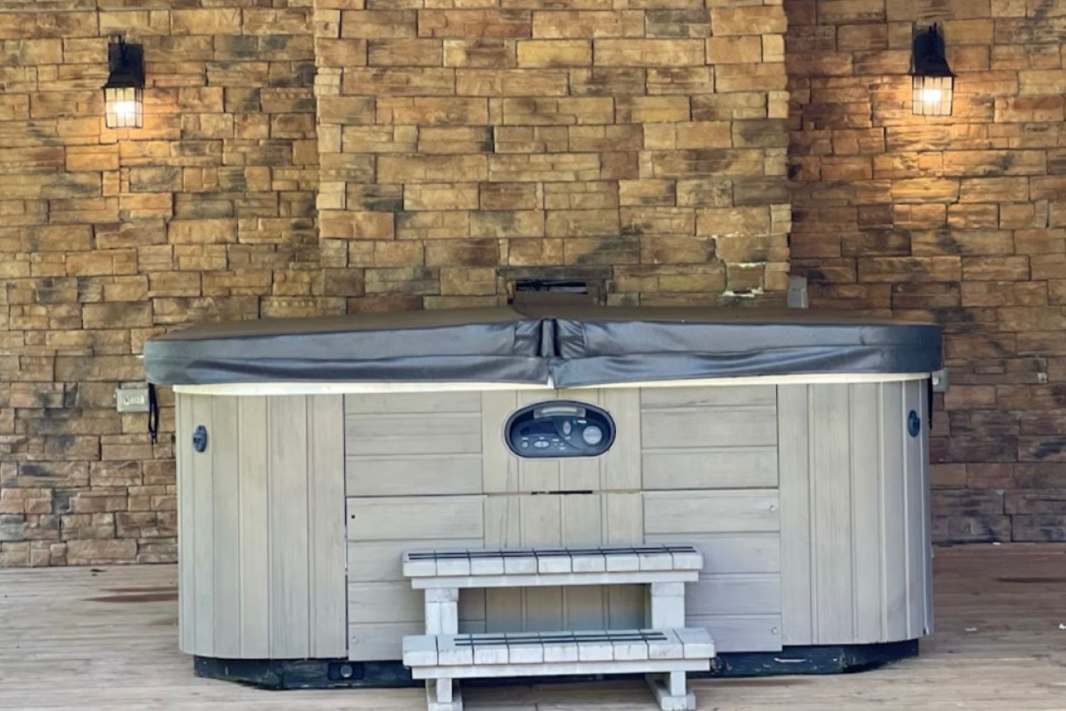 Black Bear Mountain Stone - Stone Veneer - Ready Stack Stone Panel Alabama