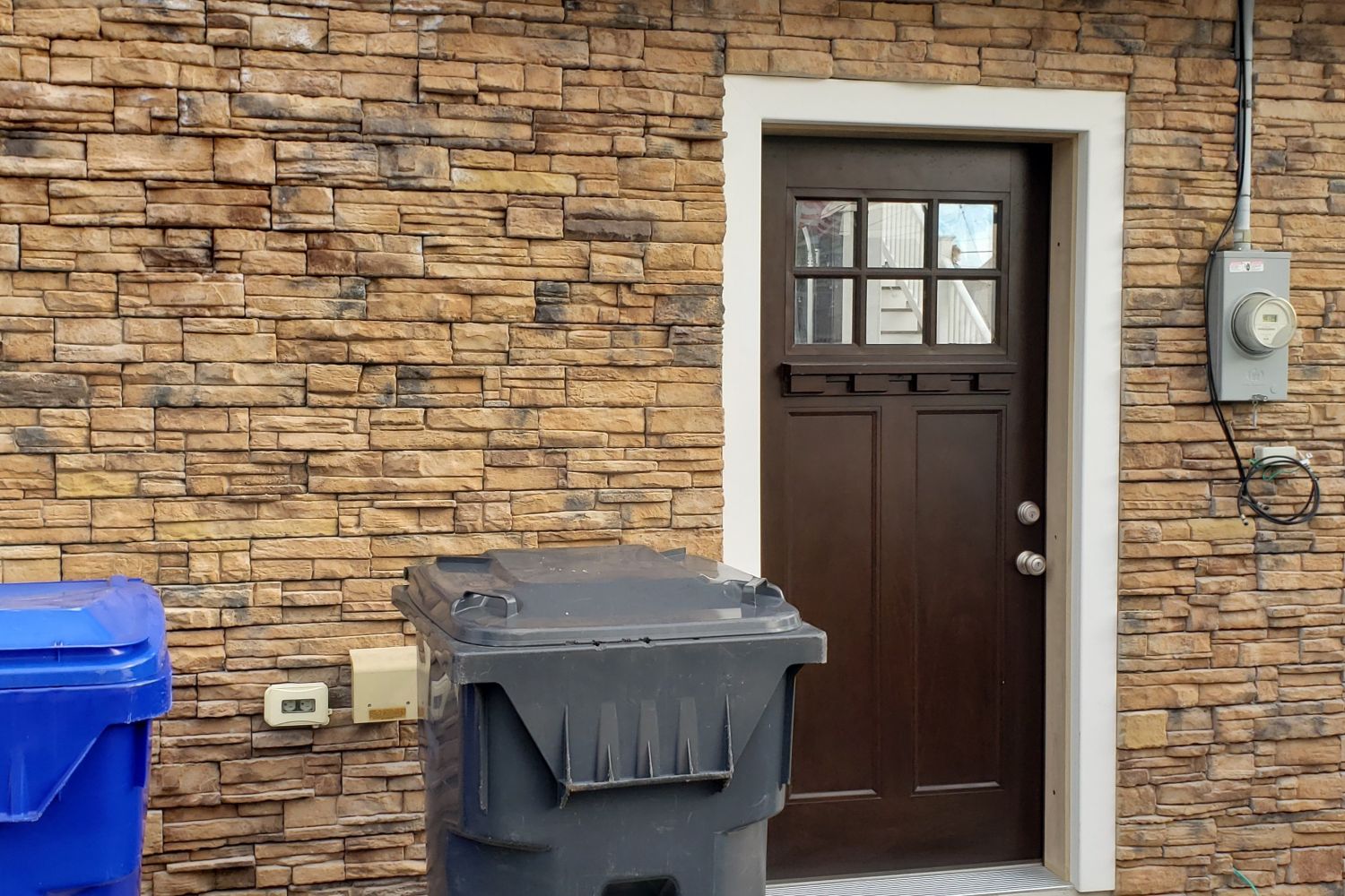 Black Bear Mountain Stone - Stone Veneer - Ready Stack Stone Panel Alabama