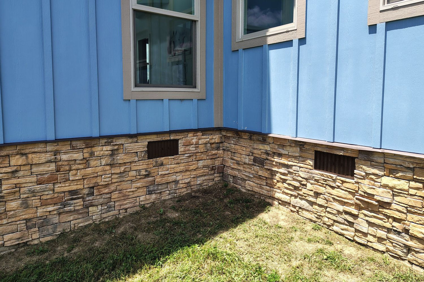Black Bear Mountain Stone - Stone Veneer - Ready Stack Stone Panel Alabama