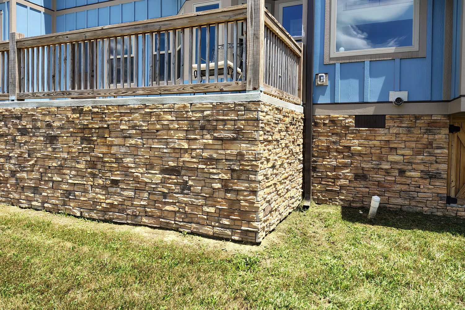 Black Bear Mountain Stone - Stone Veneer - Ready Stack Stone Panel Alabama