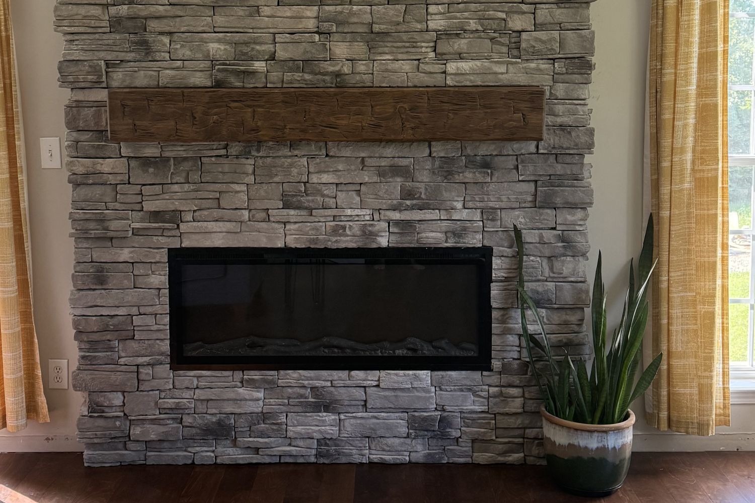 Black Bear Mountain Stone - Stone Veneer - Ready Stack Stone Panel Cool Gray