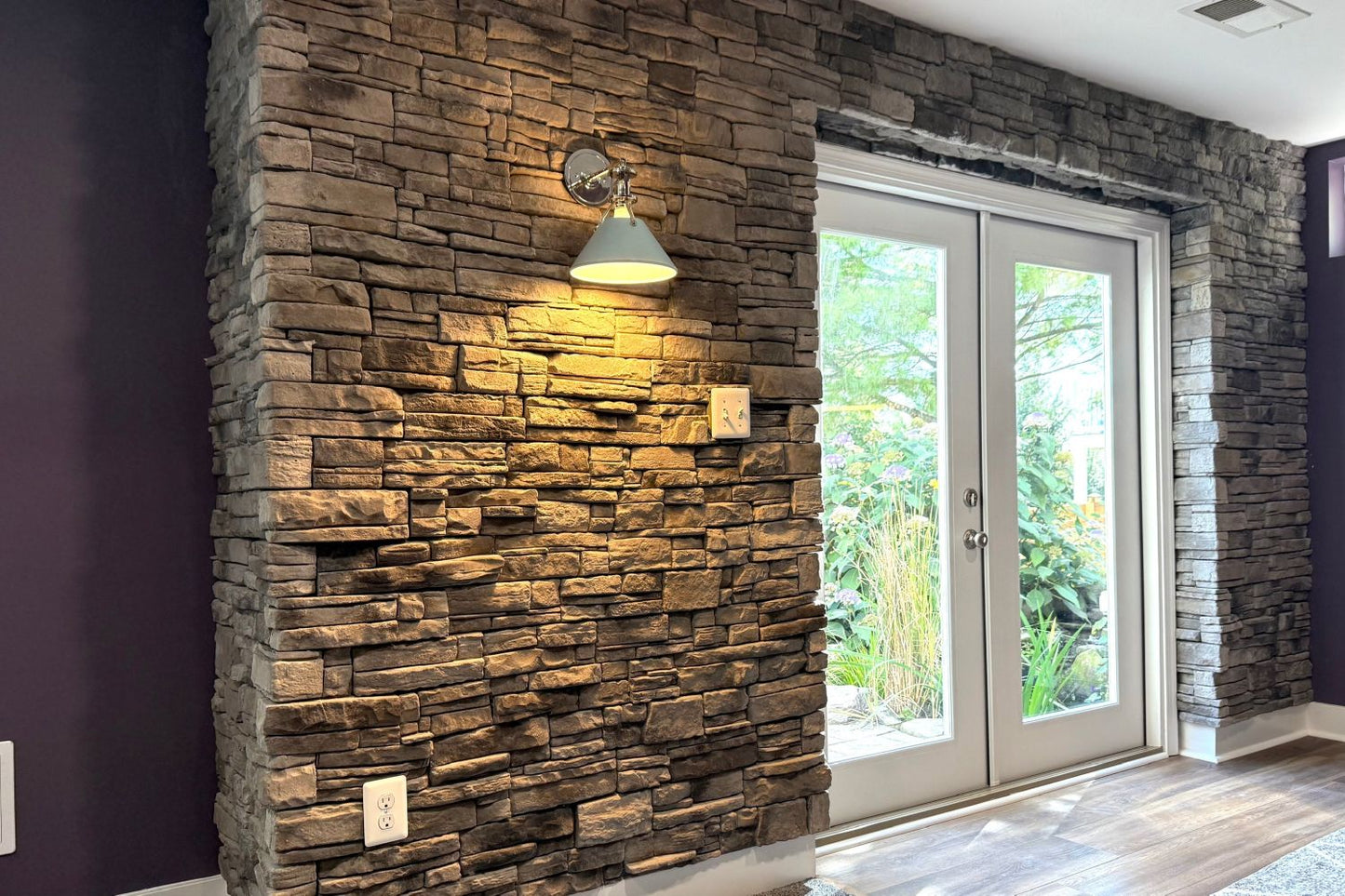Black Bear Mountain Stone - Stone Veneer - Ready Stack Stone Panel Cool Gray