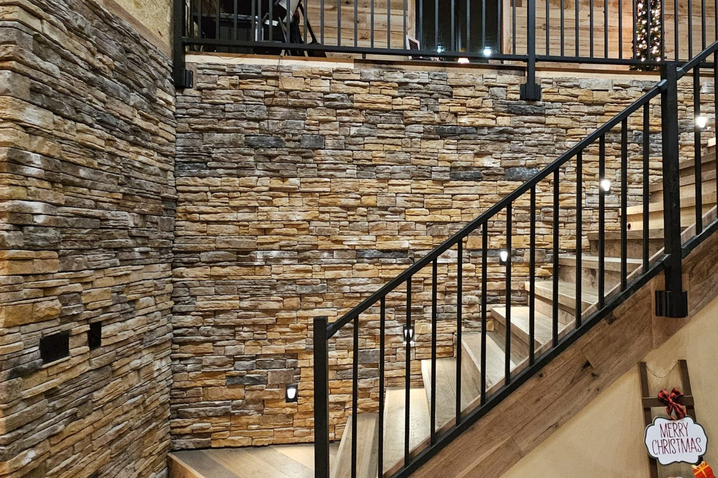 Black Bear Mountain Stone - Stone Veneer - Ready Stack Stone Panel Mossy Creek