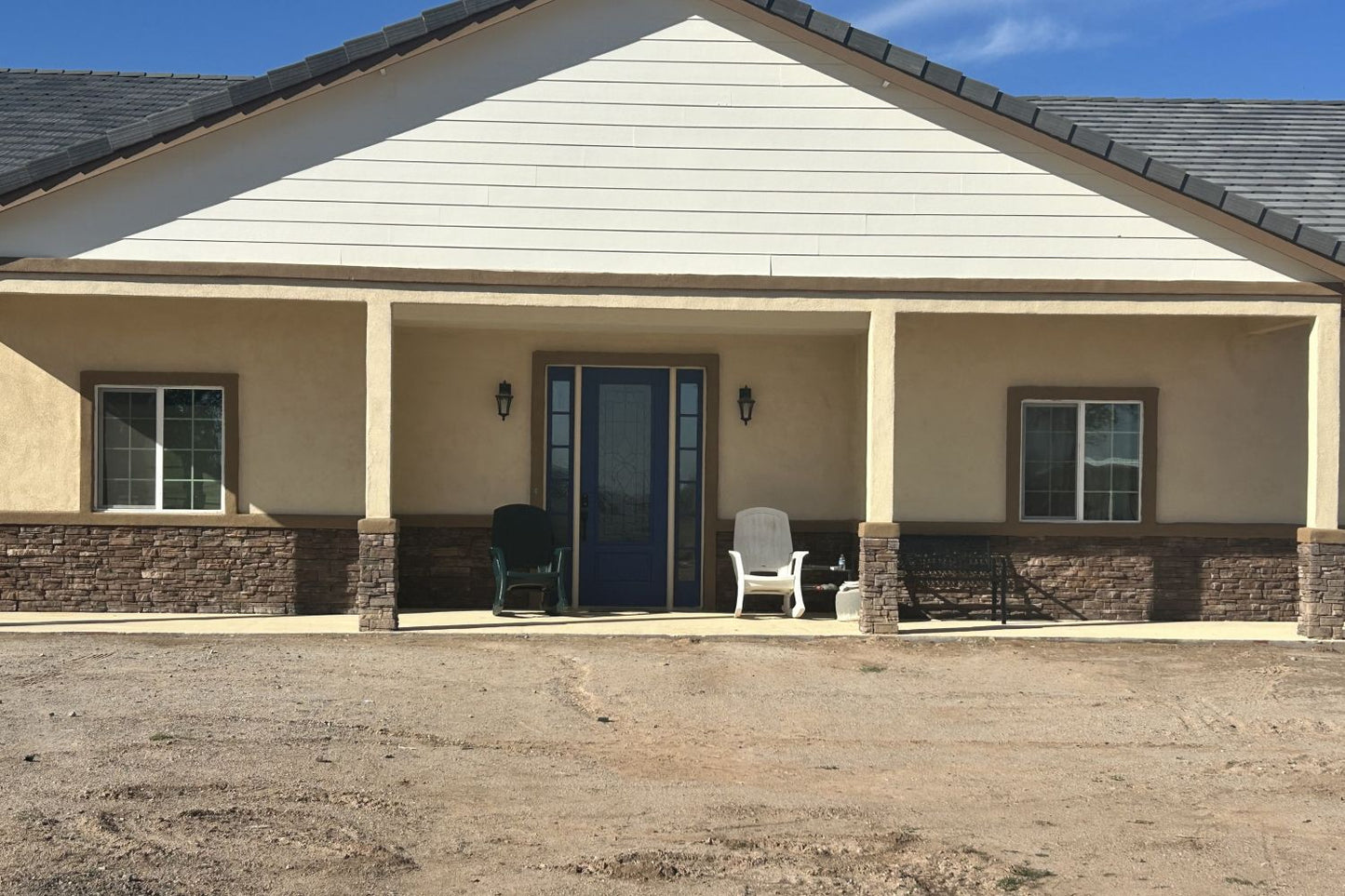 Black Bear Mountain Stone - Stone Veneer - Ready Stack Stone Panel Mossy Creek