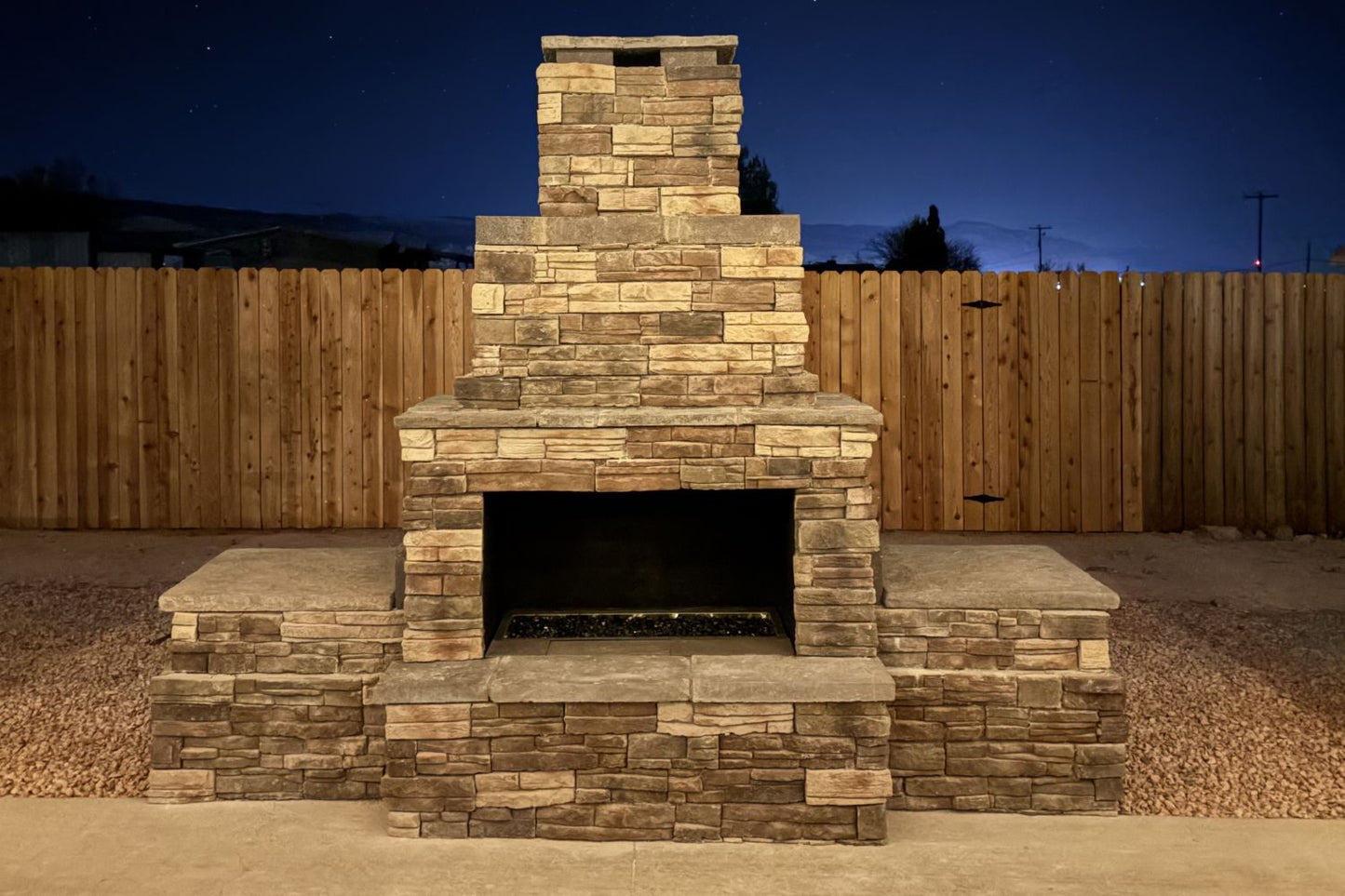 Black Bear Mountain Stone - Stone Veneer - Ready Stack Stone Panel Mossy Creek