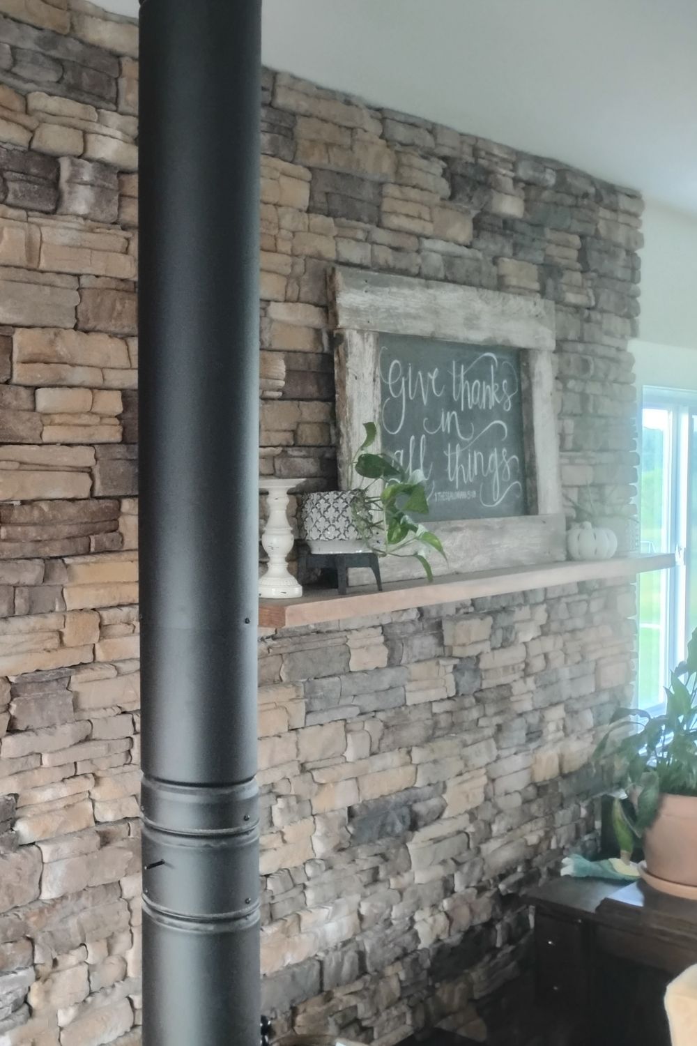 Black Bear Mountain Stone - Stone Veneer - Ready Stack Stone Panel Tacoma