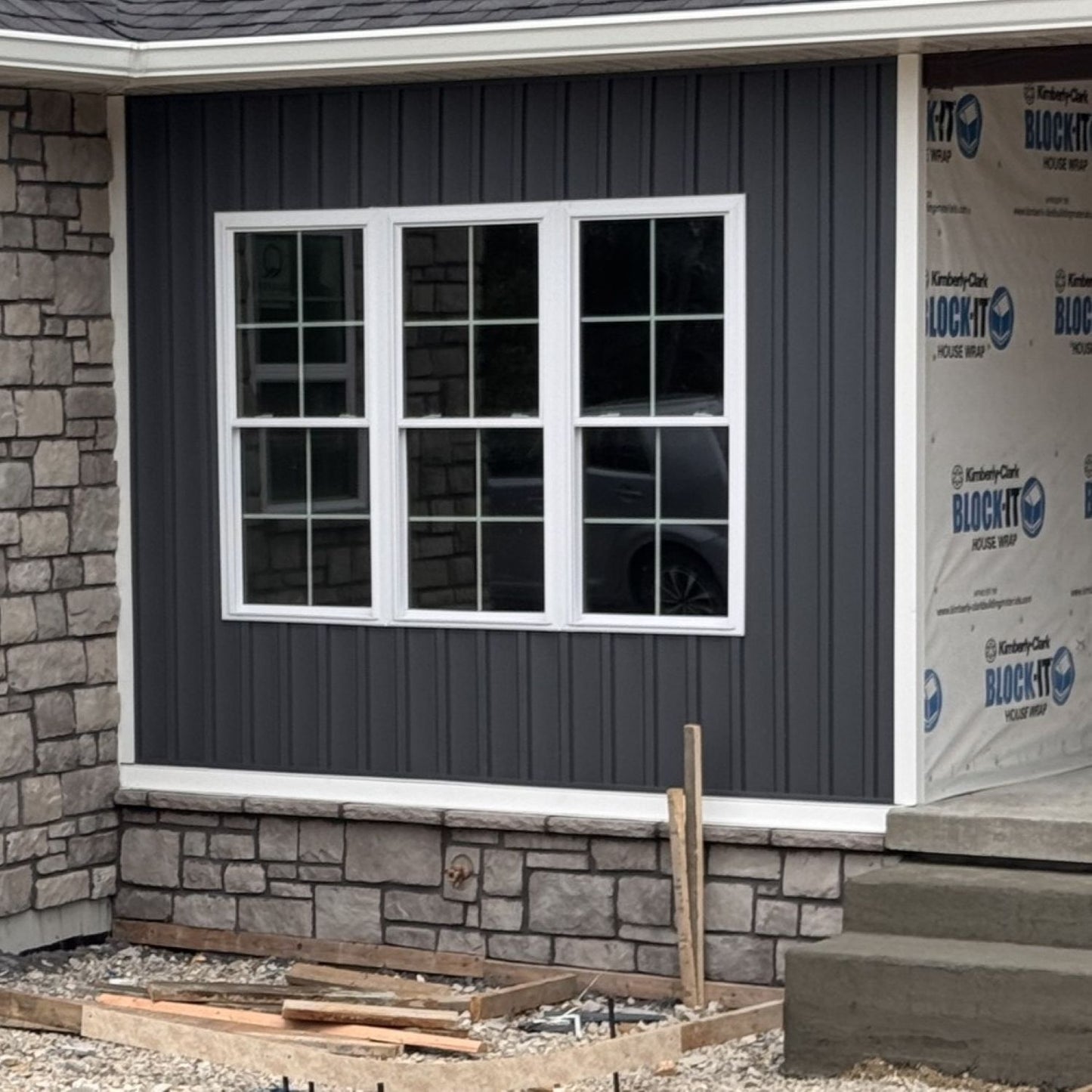 Black Bear Mountain Stone - Stone Veneer Accessories - Sill Smoke