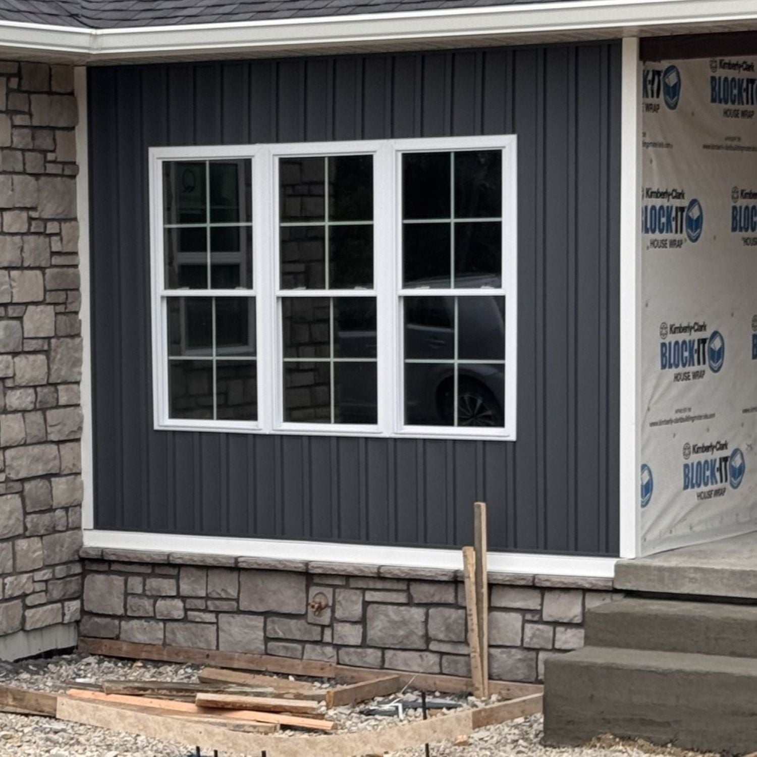Black Bear Mountain Stone - Stone Veneer Accessories - Sill Smoke