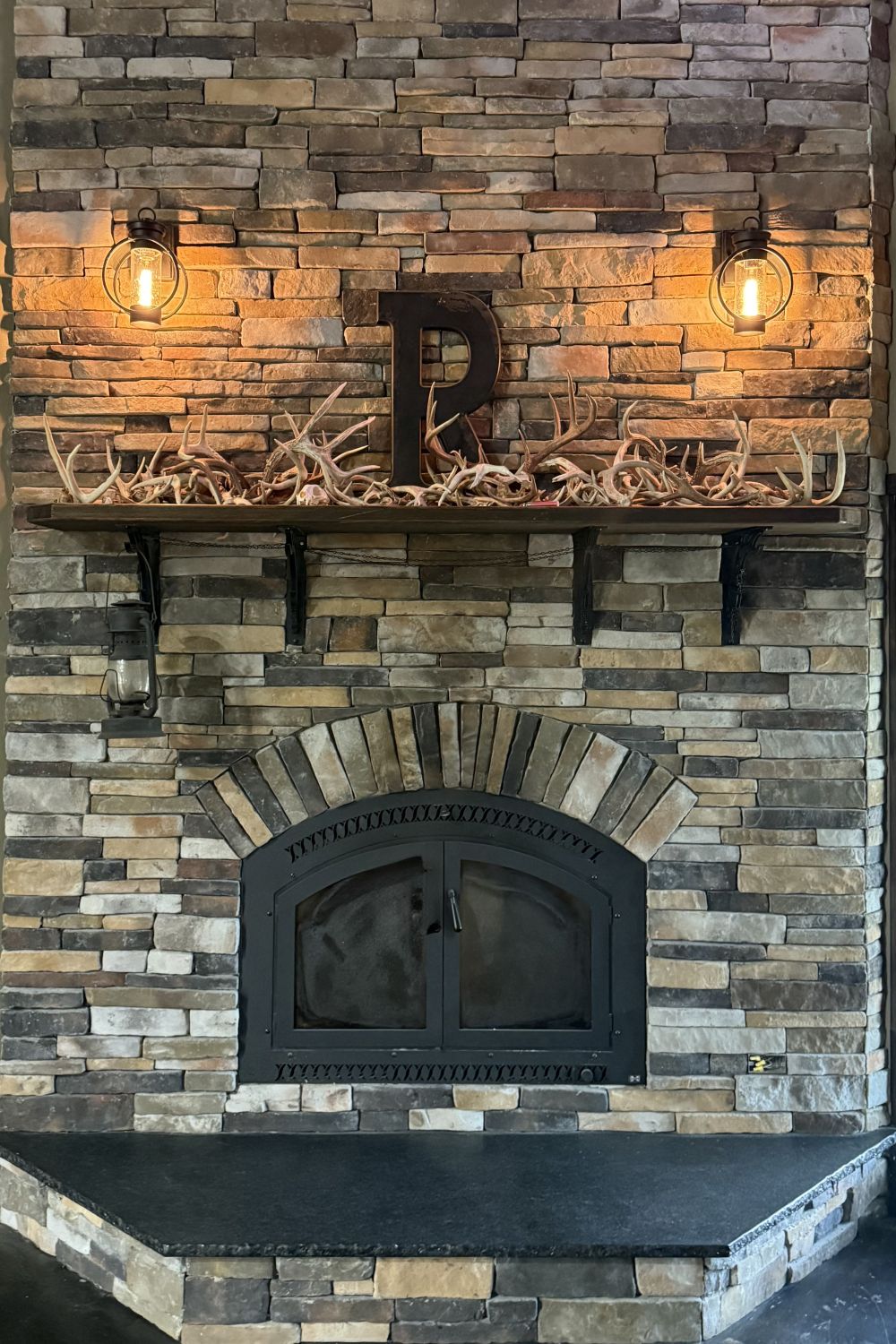 Black Bear Mountain Stone - Stone Veneer - Stack Stone Aspen