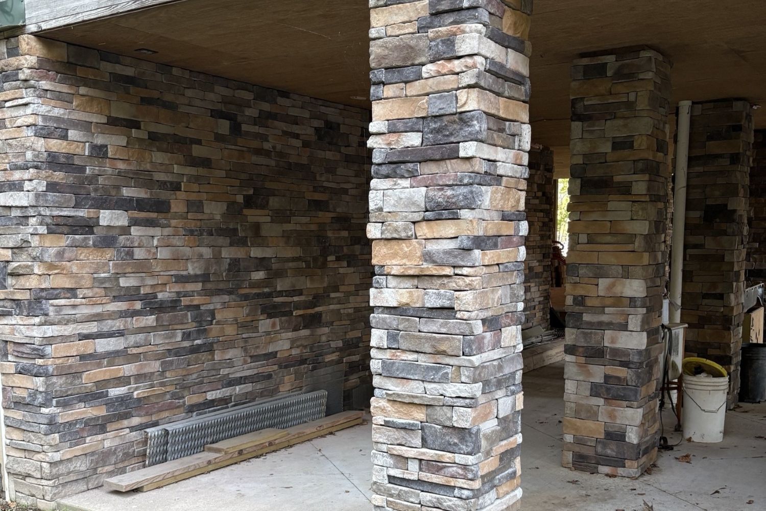 Black Bear Mountain Stone - Stone Veneer - Stack Stone Aspen