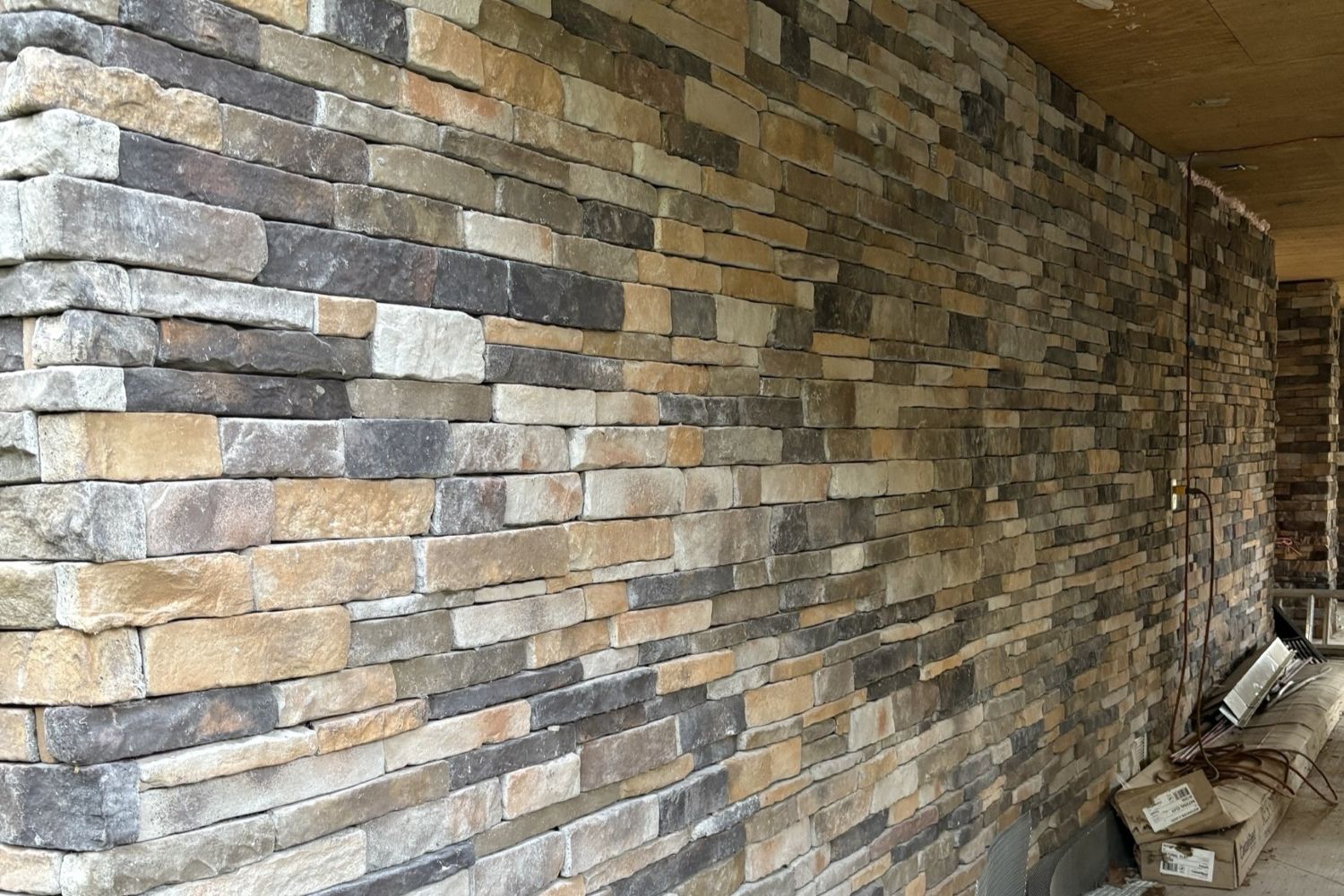 Black Bear Mountain Stone - Stone Veneer - Stack Stone Aspen