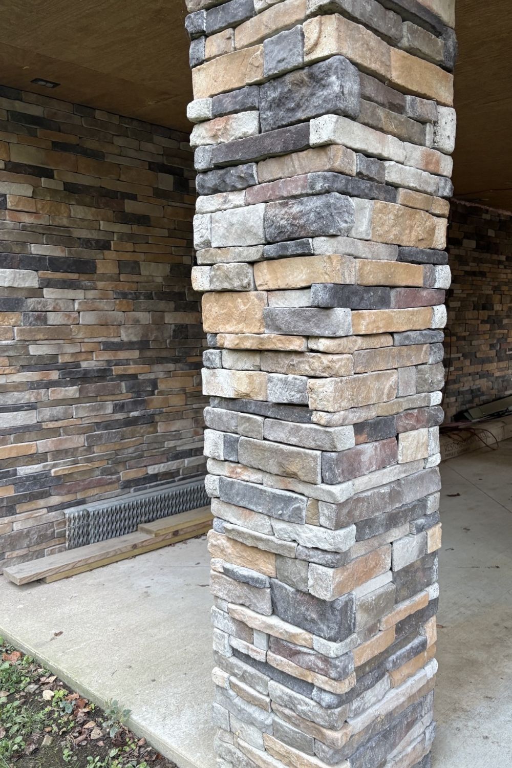 Black Bear Mountain Stone - Stone Veneer - Stack Stone Aspen