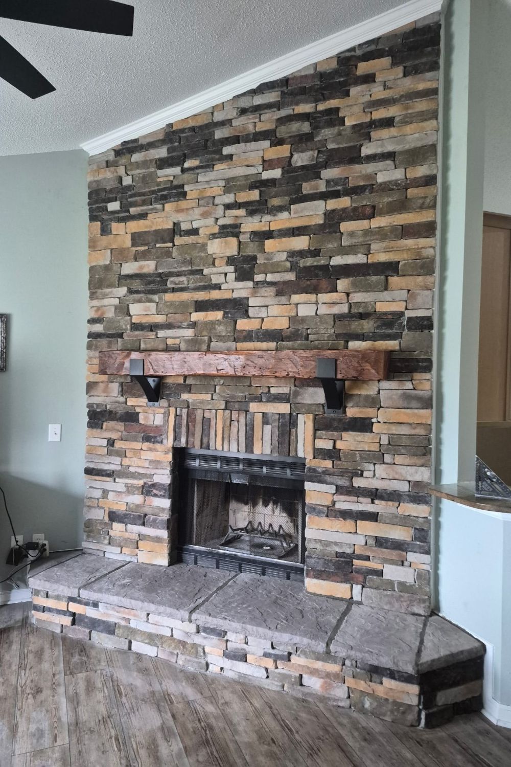 Black Bear Mountain Stone - Stone Veneer - Stack Stone Aspen