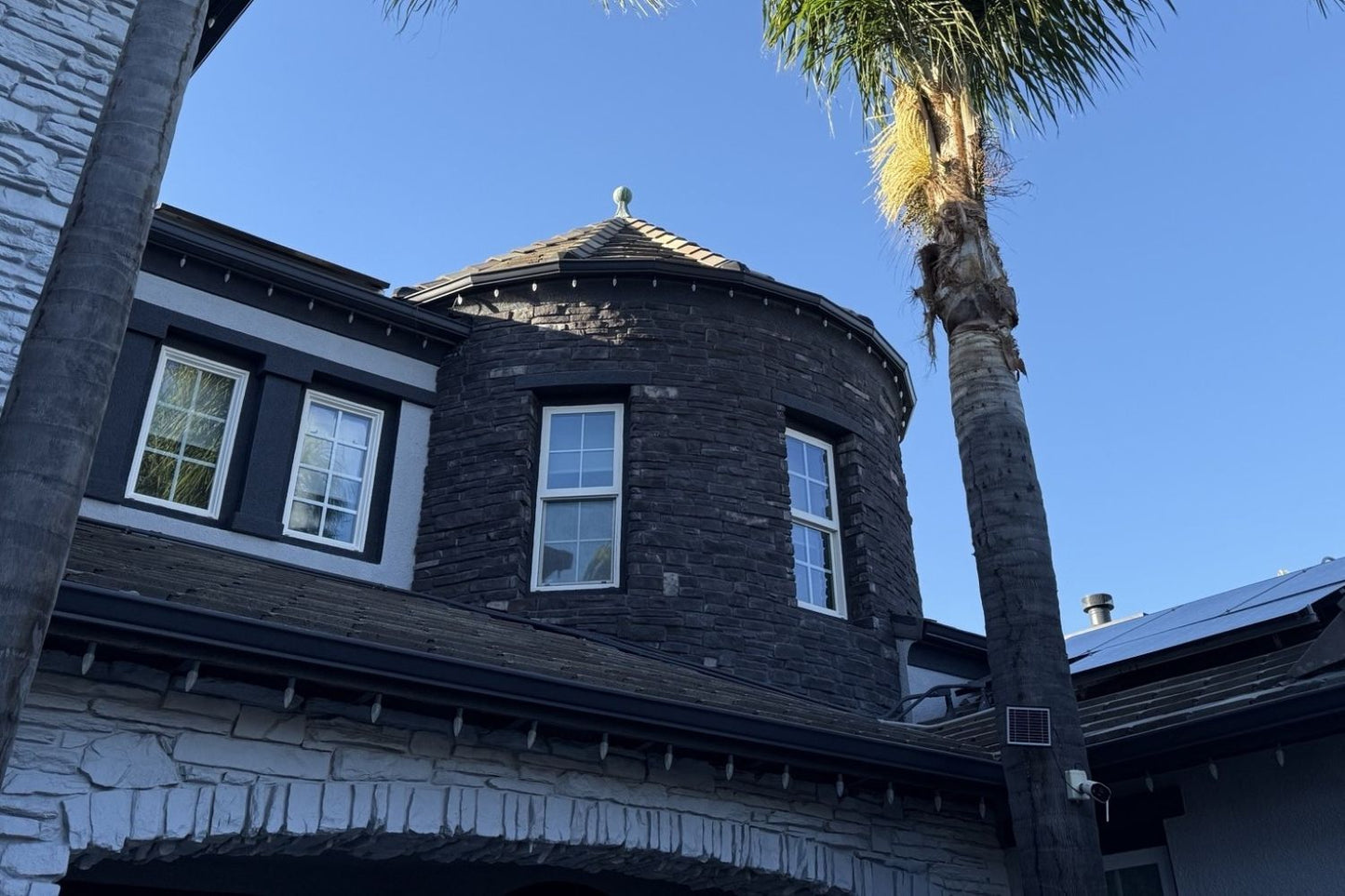 Black Bear Mountain Stone - Stone Veneer - Stack Stone Black Forest