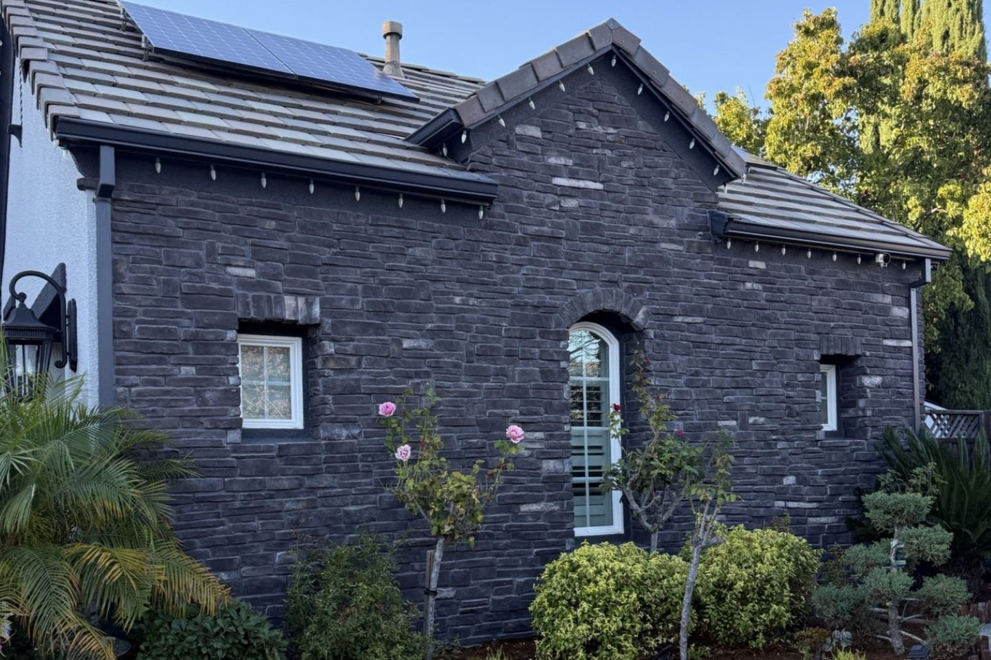 Black Bear Mountain Stone - Stone Veneer - Stack Stone Black Forest