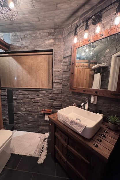 Black Bear Mountain Stone - Stone Veneer - Stack Stone Black Forest