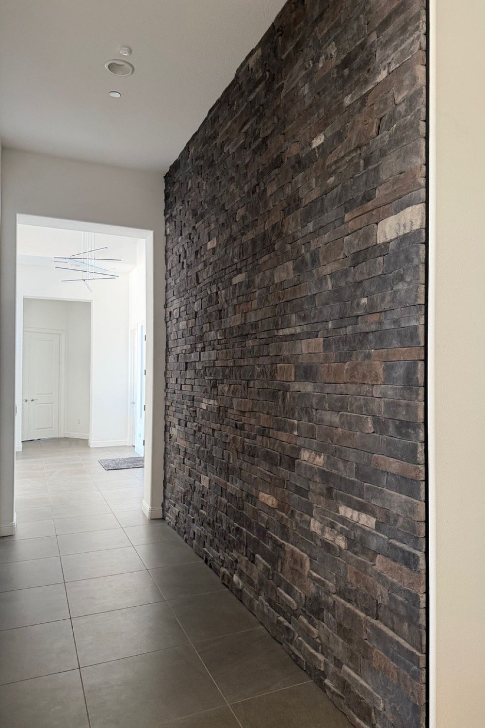 Black Bear Mountain Stone - Stone Veneer - Stack Stone Black Forest