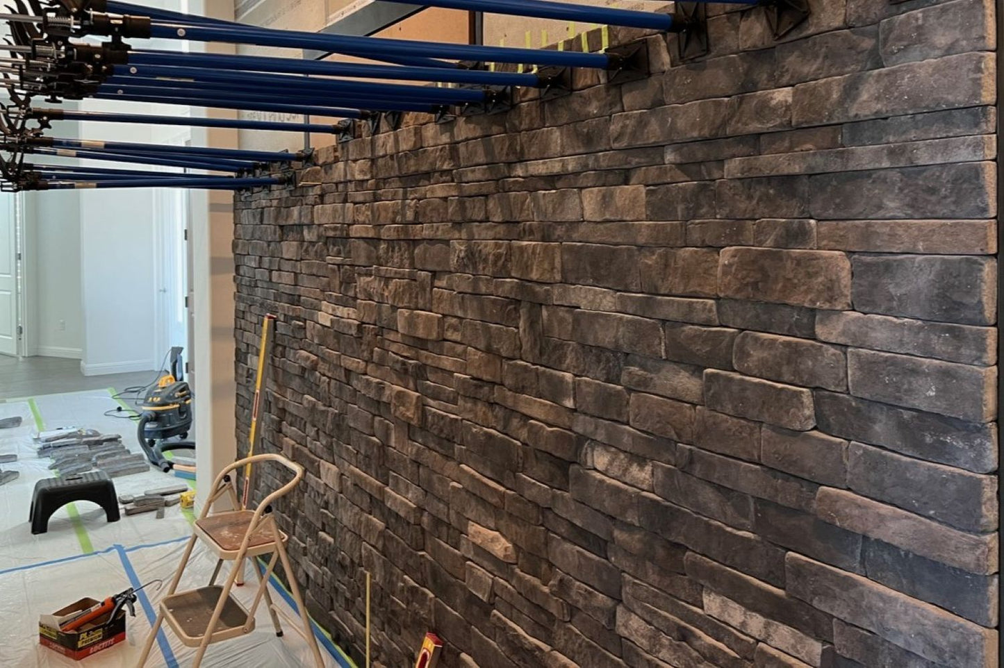 Black Bear Mountain Stone - Stone Veneer - Stack Stone Black Forest