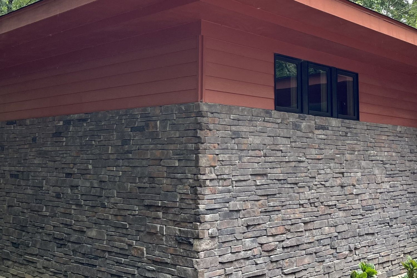Black Bear Mountain Stone - Stone Veneer - Stack Stone Buck Mountain