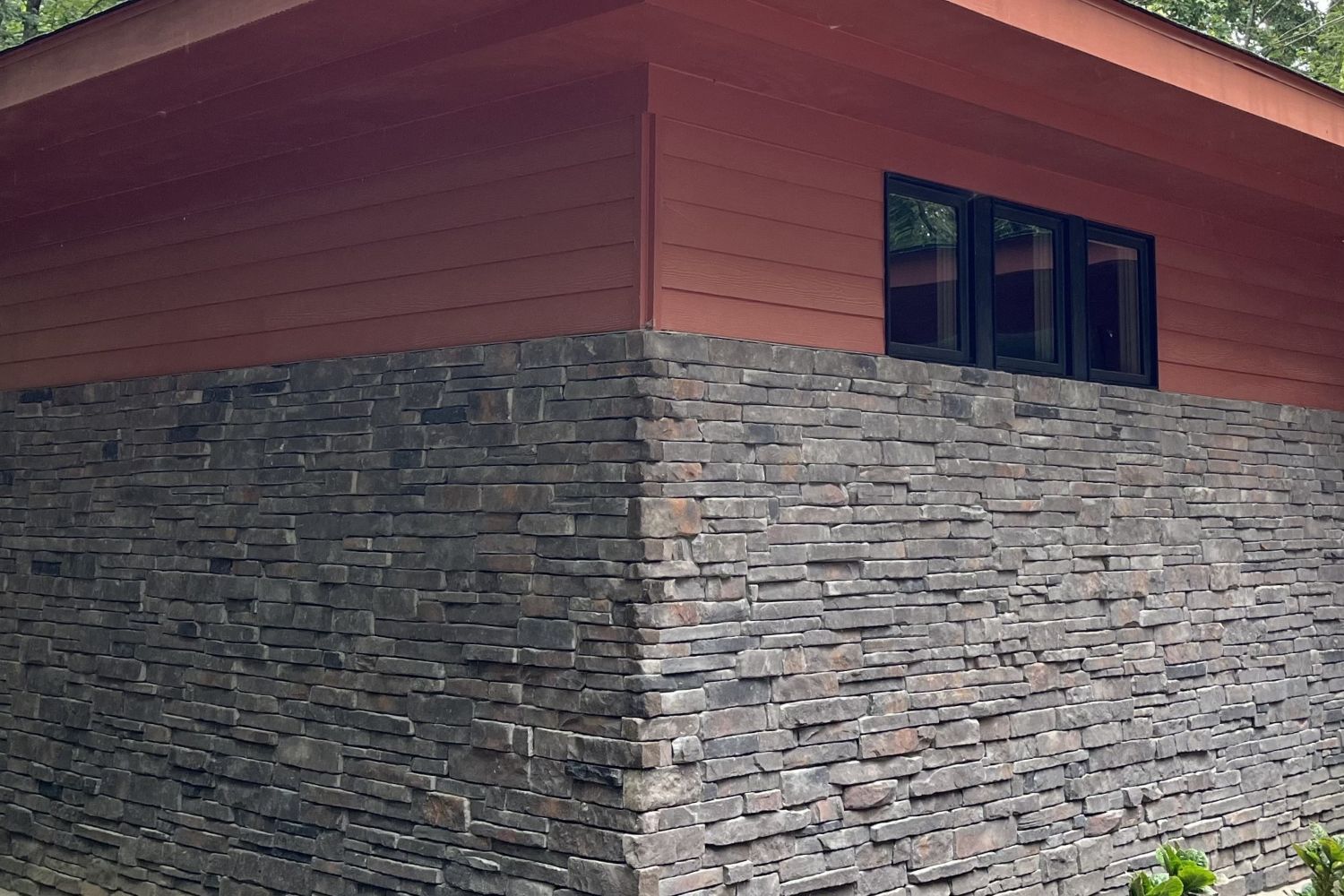 Black Bear Mountain Stone - Stone Veneer - Stack Stone Buck Mountain