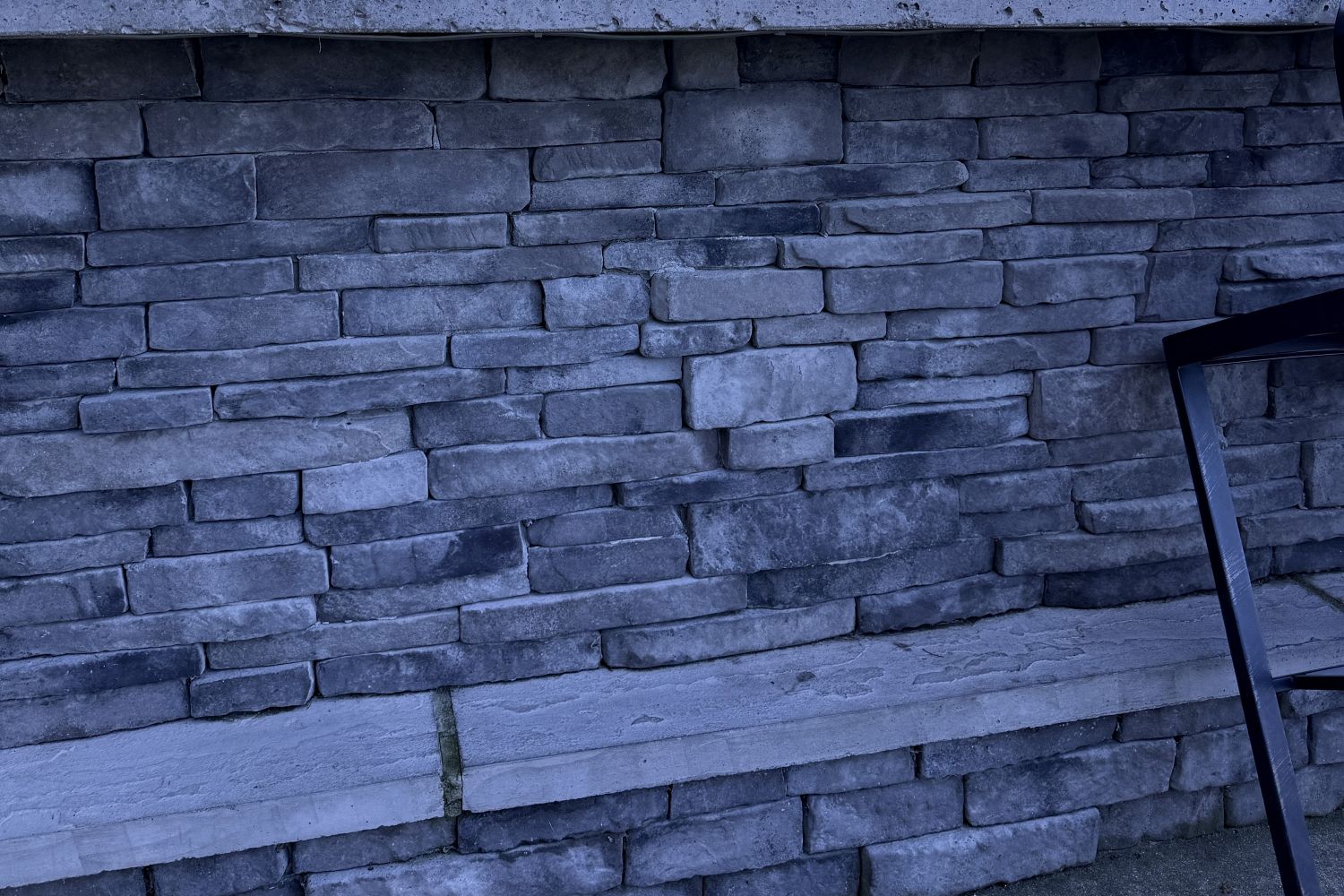 Black Bear Mountain Stone - Stone Veneer - Stack Stone Cool Gray