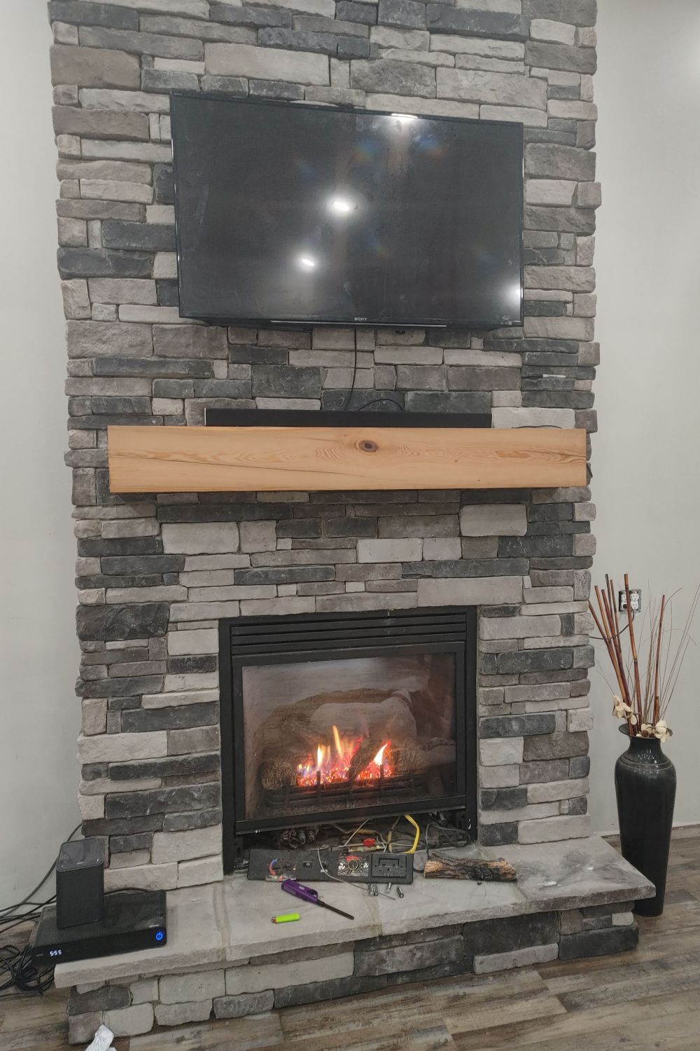 Black Bear Mountain Stone - Stone Veneer - Stack Stone Glacier