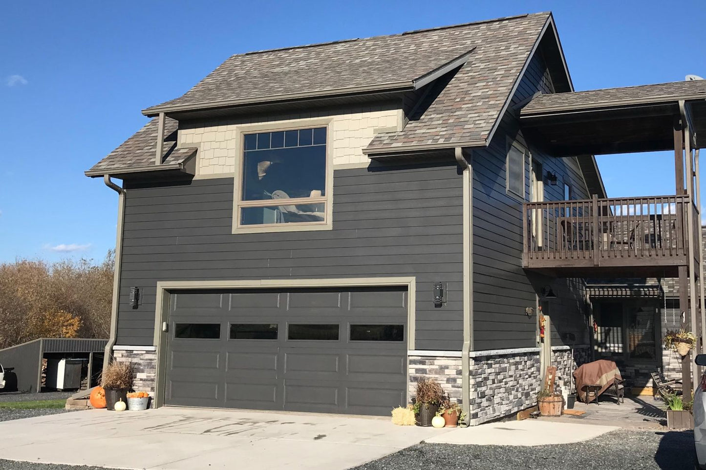 Black Bear Mountain Stone - Stone Veneer - Stack Stone Glacier