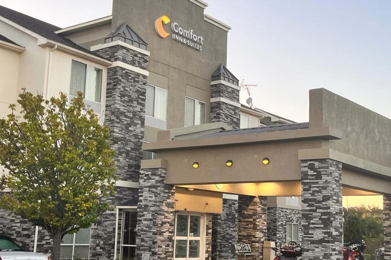 Black Bear Mountain Stone - Stone Veneer - Stack Stone Glacier