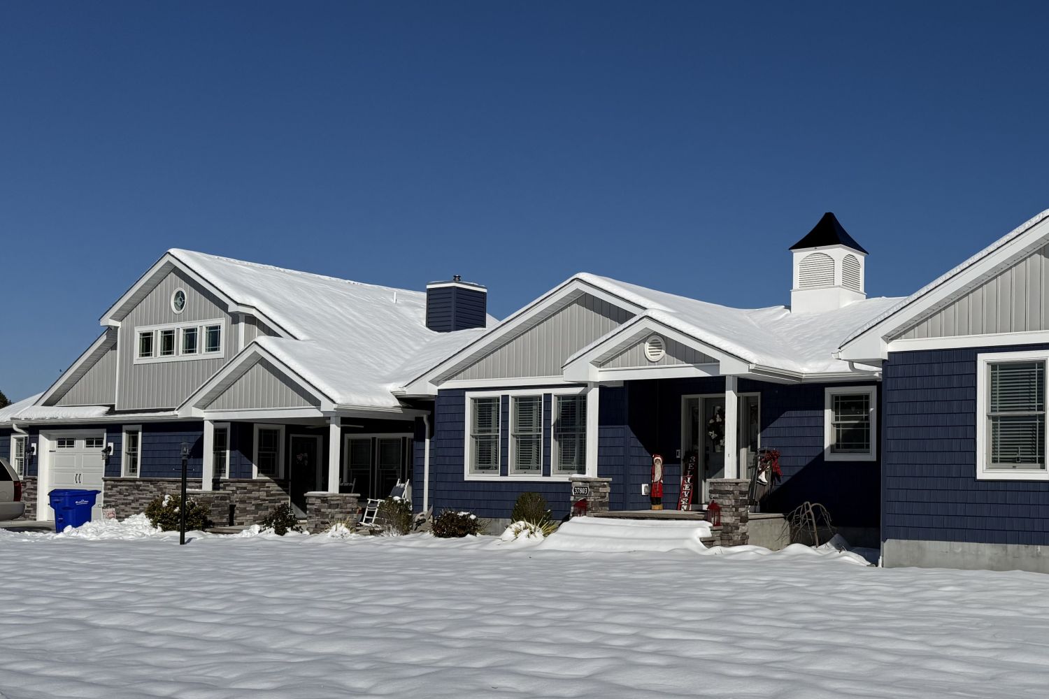 Black Bear Mountain Stone - Stone Veneer - Stack Stone Glacier