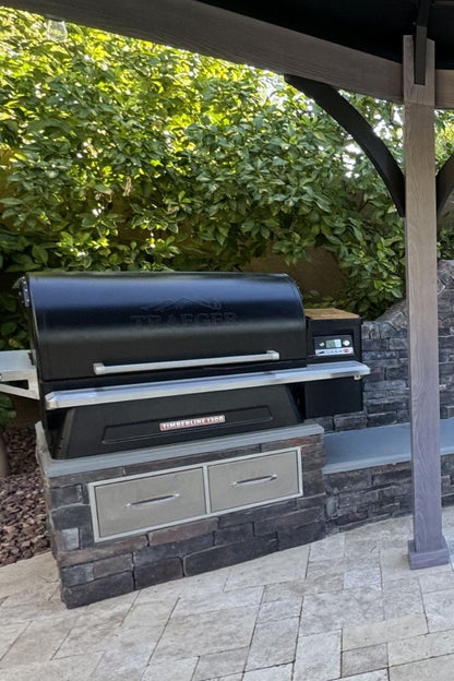 Black Bear Mountain Stone - Stone Veneer - Stack Stone Midnight