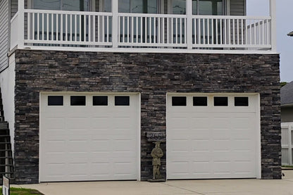 Black Bear Mountain Stone - Stone Veneer - Stack Stone Midnight