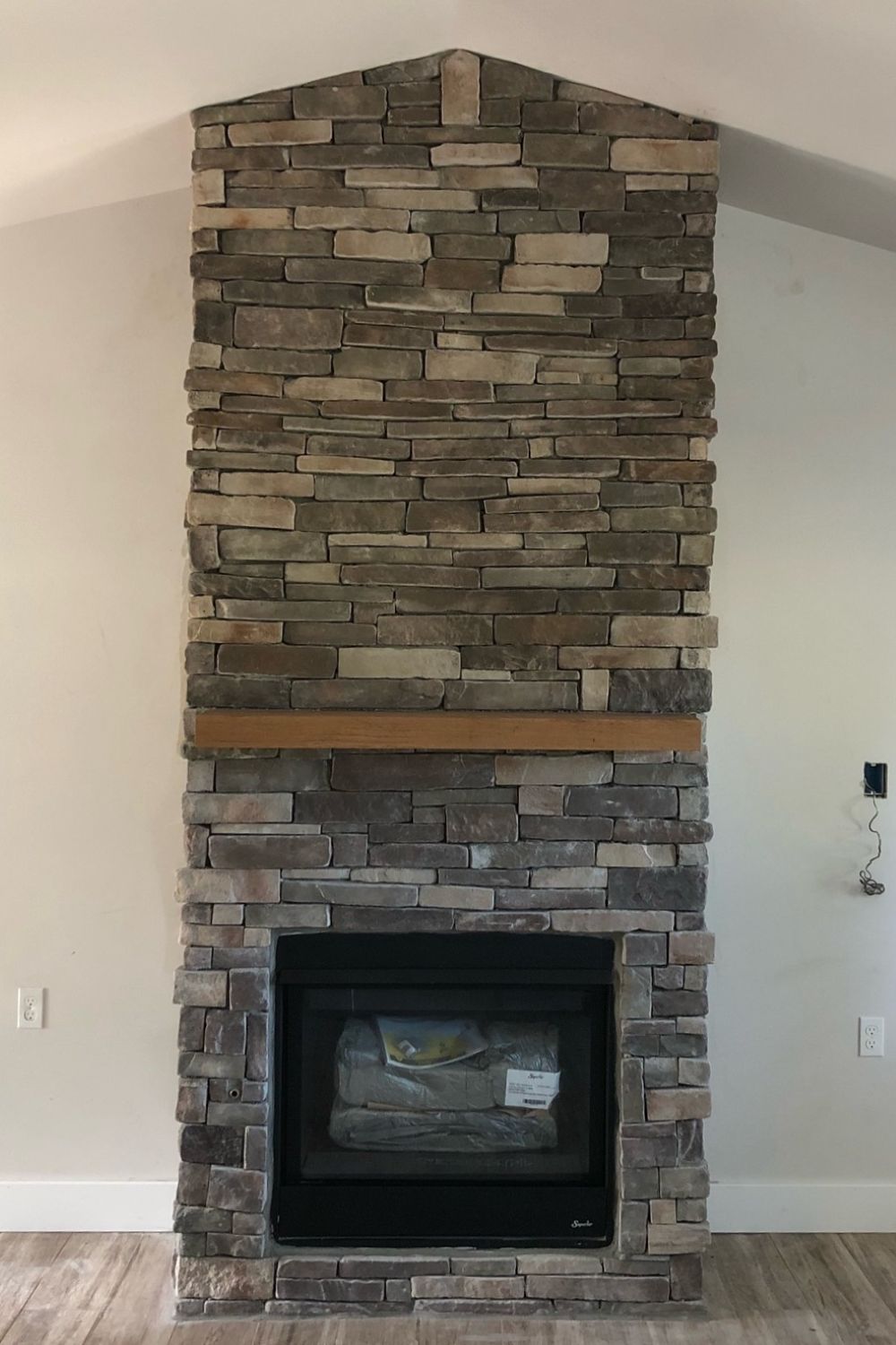 Black Bear Mountain Stone - Stone Veneer - Stack Stone Mossy Creek