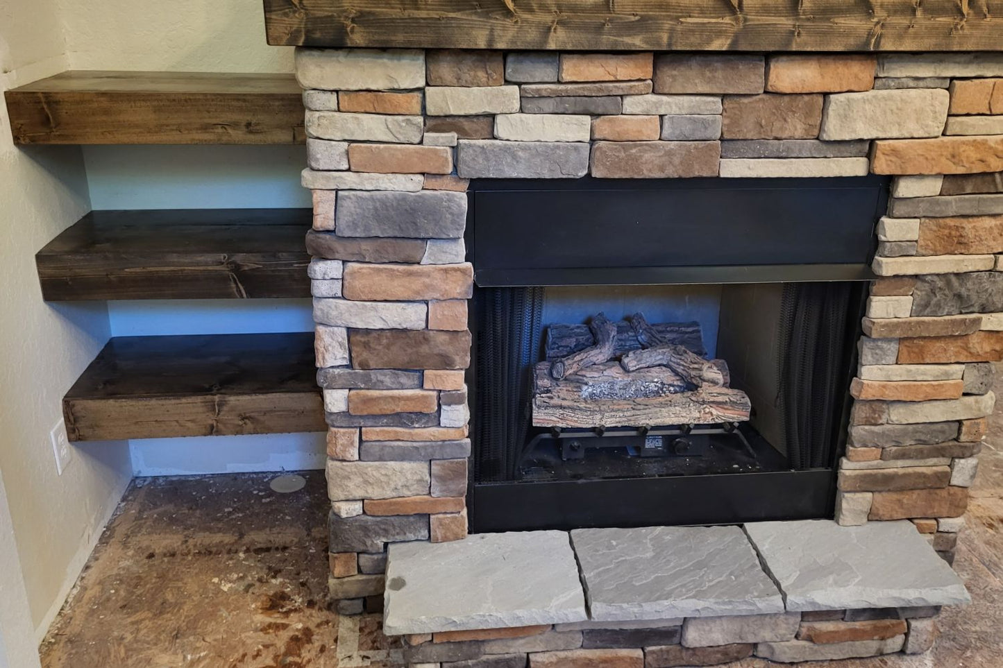 Black Bear Mountain Stone - Stone Veneer - Stack Stone Ozark